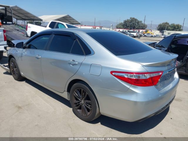 Photo 2 VIN: 4T1BF1FK0HU758670 - TOYOTA CAMRY 