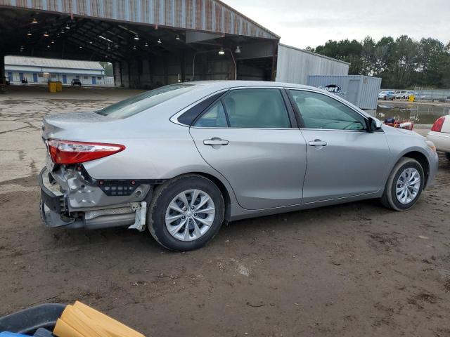 Photo 2 VIN: 4T1BF1FK0HU805650 - TOYOTA CAMRY LE 