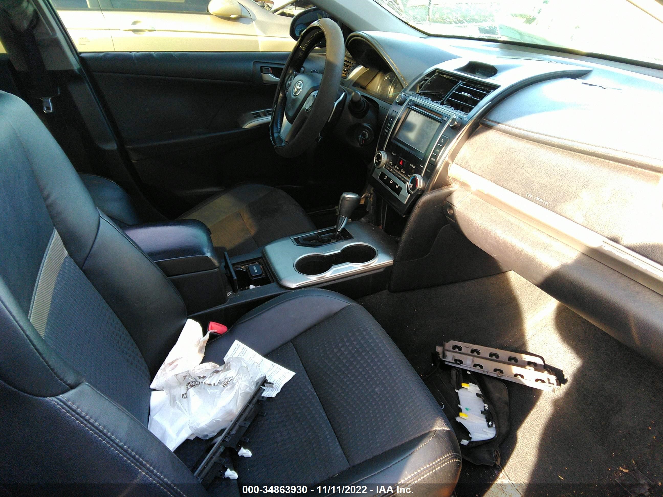 Photo 4 VIN: 4T1BF1FK1CU030607 - TOYOTA CAMRY 