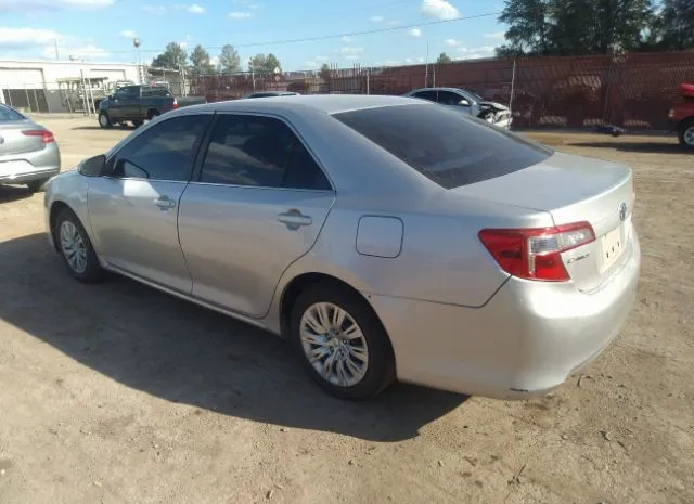 Photo 2 VIN: 4T1BF1FK1CU032891 - TOYOTA CAMRY 