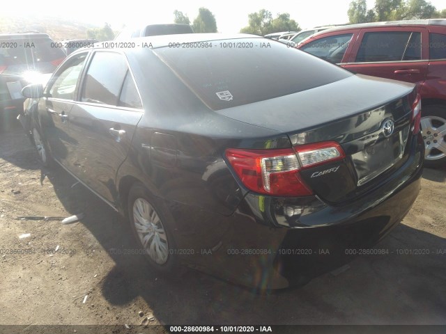 Photo 2 VIN: 4T1BF1FK1CU069181 - TOYOTA CAMRY 