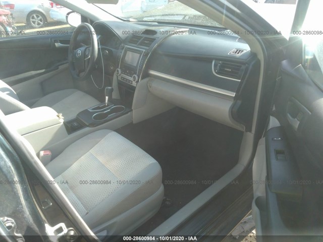 Photo 4 VIN: 4T1BF1FK1CU069181 - TOYOTA CAMRY 