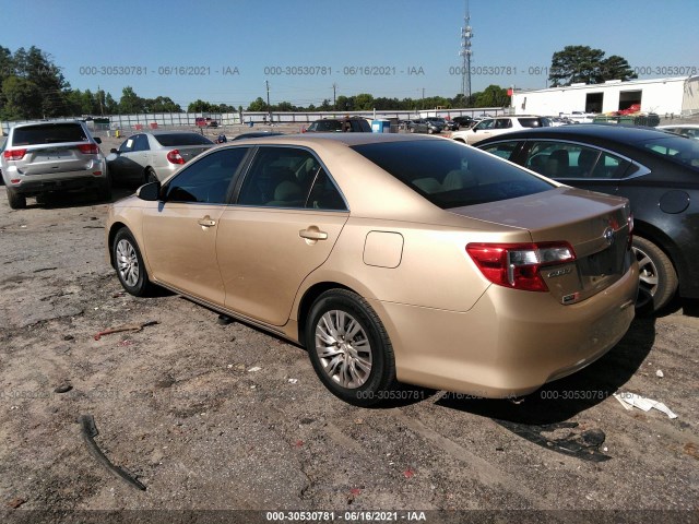 Photo 2 VIN: 4T1BF1FK1CU081783 - TOYOTA CAMRY 