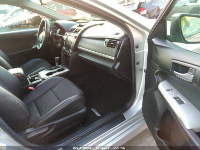 Photo 4 VIN: 4T1BF1FK1CU105757 - TOYOTA CAMRY 