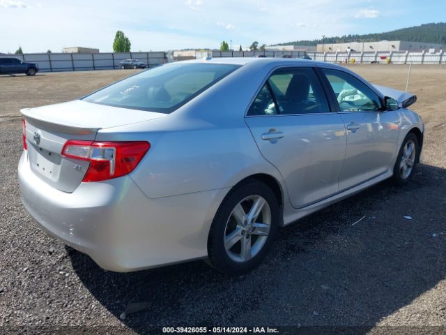 Photo 3 VIN: 4T1BF1FK1CU117889 - TOYOTA CAMRY 