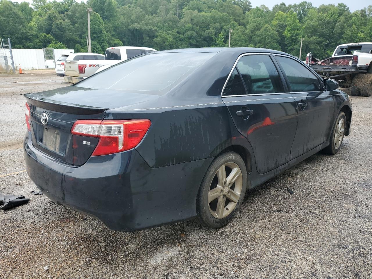 Photo 2 VIN: 4T1BF1FK1CU133736 - TOYOTA CAMRY 