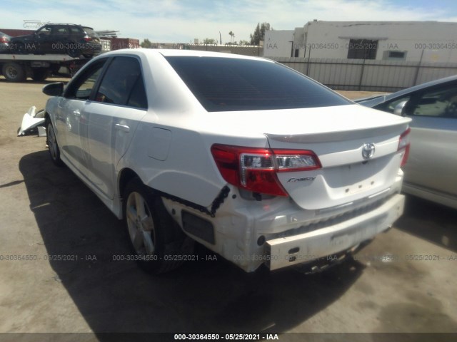 Photo 2 VIN: 4T1BF1FK1CU555067 - TOYOTA CAMRY 