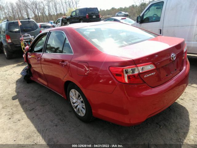 Photo 2 VIN: 4T1BF1FK1CU556977 - TOYOTA CAMRY 