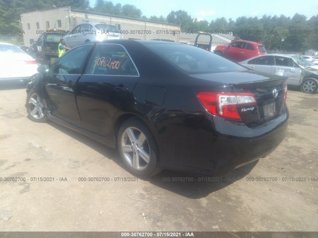 Photo 2 VIN: 4T1BF1FK1CU569471 - TOYOTA CAMRY 