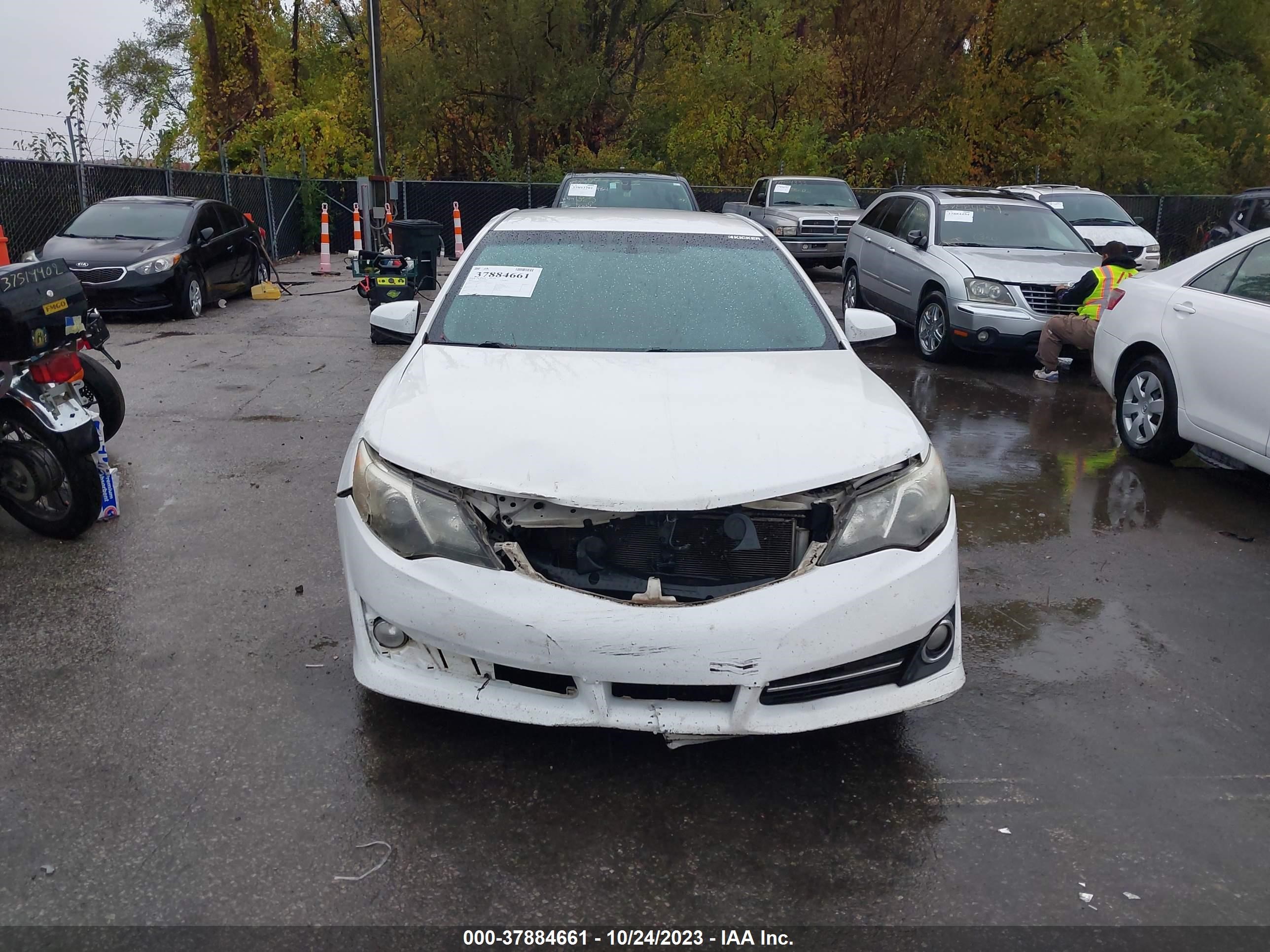 Photo 5 VIN: 4T1BF1FK1CU577036 - TOYOTA CAMRY 