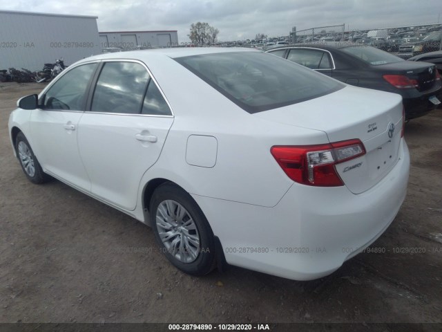 Photo 2 VIN: 4T1BF1FK1CU585881 - TOYOTA CAMRY 