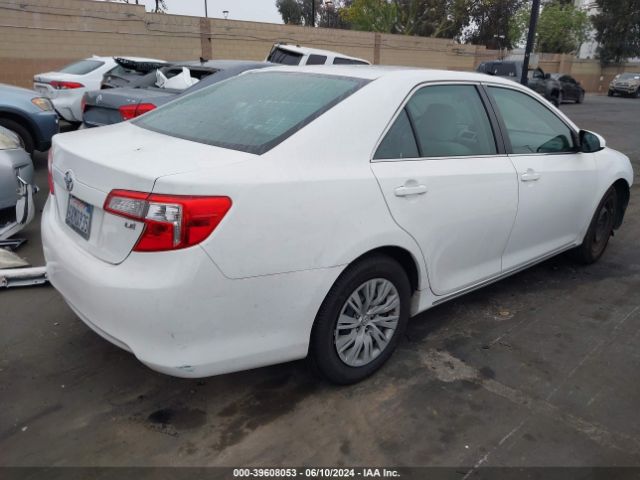 Photo 3 VIN: 4T1BF1FK1CU607765 - TOYOTA CAMRY 