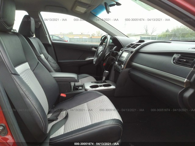 Photo 4 VIN: 4T1BF1FK1CU610715 - TOYOTA CAMRY 