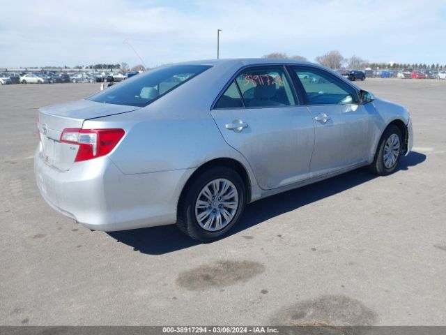 Photo 3 VIN: 4T1BF1FK1DU221509 - TOYOTA CAMRY 