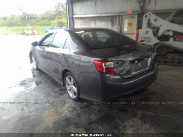 Photo 2 VIN: 4T1BF1FK1DU228699 - TOYOTA CAMRY 