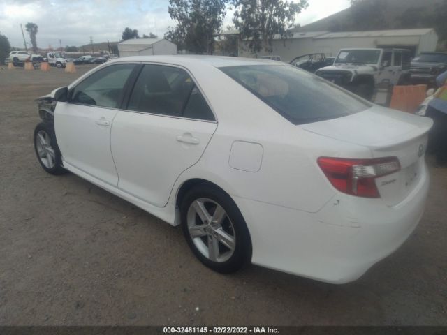 Photo 2 VIN: 4T1BF1FK1DU252839 - TOYOTA CAMRY 