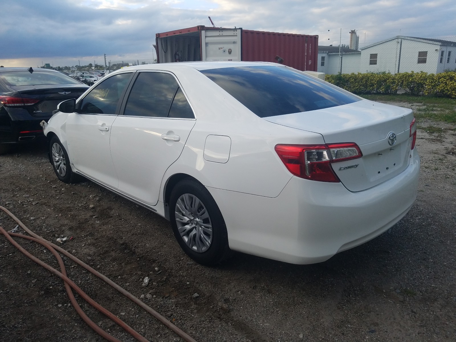 Photo 2 VIN: 4T1BF1FK1DU254509 - TOYOTA CAMRY L 