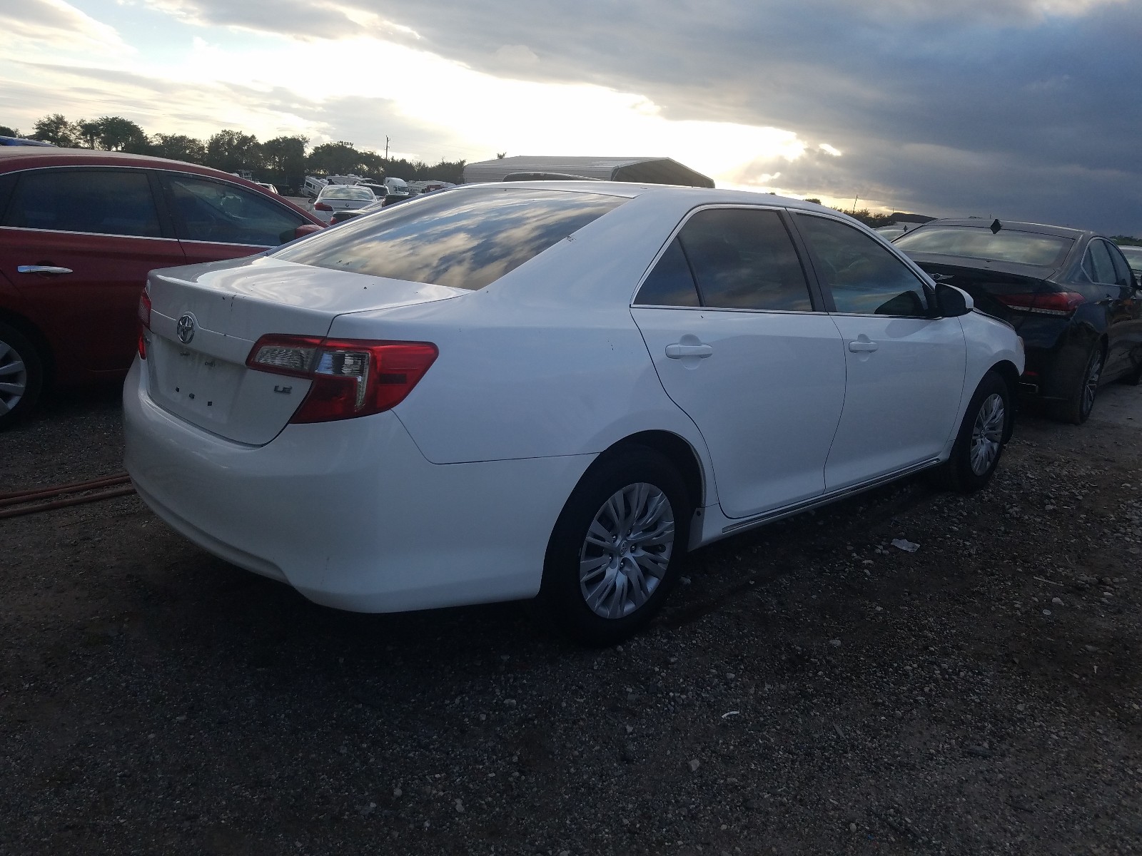 Photo 3 VIN: 4T1BF1FK1DU254509 - TOYOTA CAMRY L 