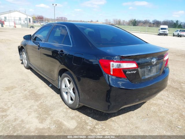 Photo 2 VIN: 4T1BF1FK1DU707947 - TOYOTA CAMRY 