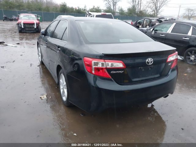 Photo 2 VIN: 4T1BF1FK1DU716132 - TOYOTA CAMRY 