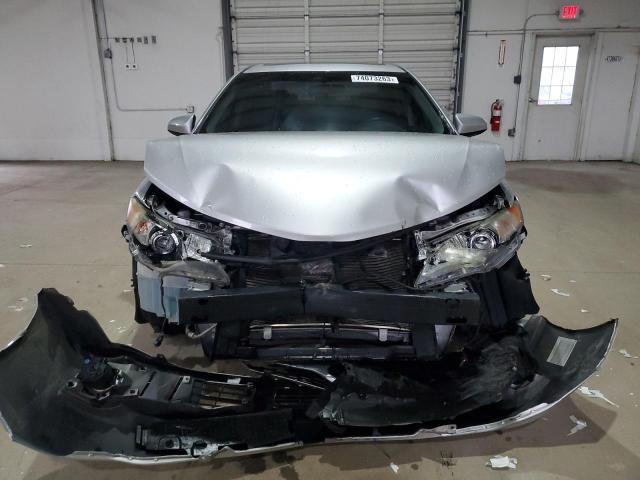 Photo 4 VIN: 4T1BF1FK1DU717202 - TOYOTA CAMRY 