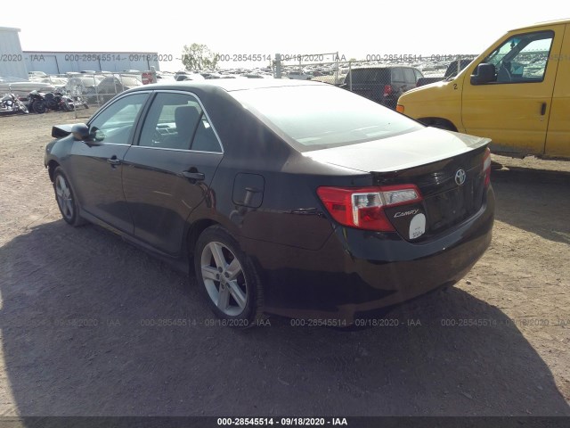 Photo 2 VIN: 4T1BF1FK1EU323152 - TOYOTA CAMRY 