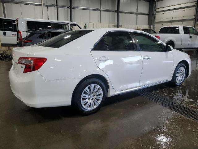 Photo 2 VIN: 4T1BF1FK1EU324947 - TOYOTA CAMRY 