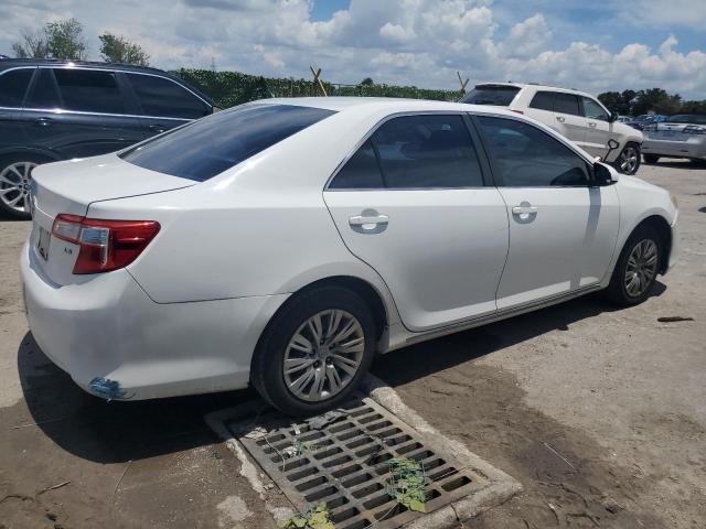 Photo 2 VIN: 4T1BF1FK1EU327217 - TOYOTA CAMRY 