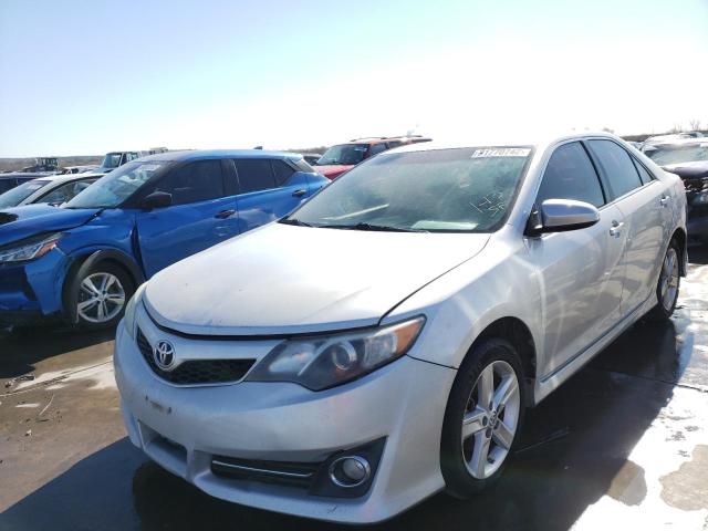 Photo 1 VIN: 4T1BF1FK1EU345586 - TOYOTA CAMRY L 