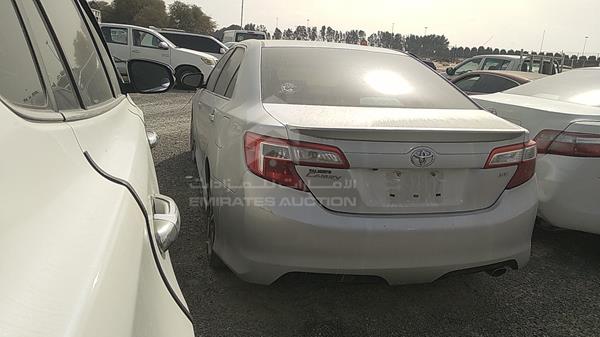 Photo 13 VIN: 4T1BF1FK1EU372643 - TOYOTA CAMRY 