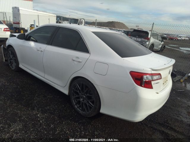 Photo 2 VIN: 4T1BF1FK1EU372836 - TOYOTA CAMRY 