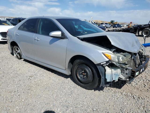 Photo 3 VIN: 4T1BF1FK1EU379172 - TOYOTA CAMRY L 