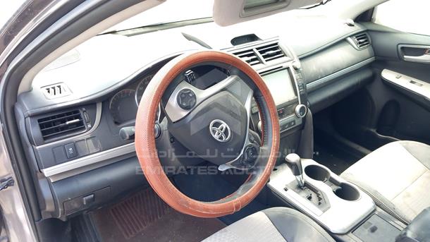 Photo 9 VIN: 4T1BF1FK1EU389720 - TOYOTA CAMRY 