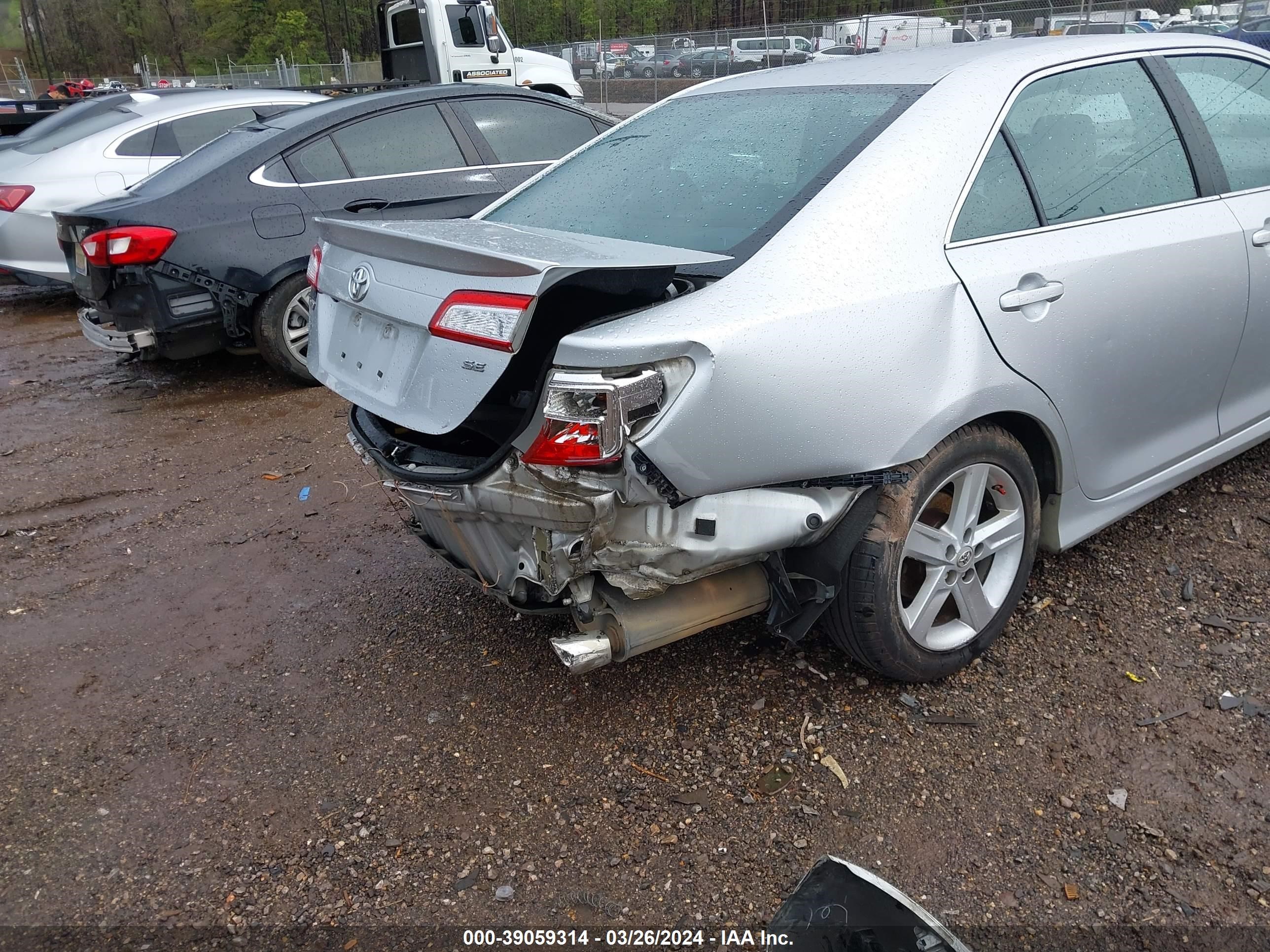 Photo 11 VIN: 4T1BF1FK1EU413952 - TOYOTA CAMRY 