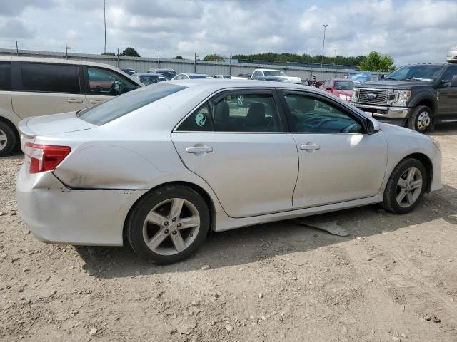 Photo 2 VIN: 4T1BF1FK1EU424157 - TOYOTA CAMRY L 