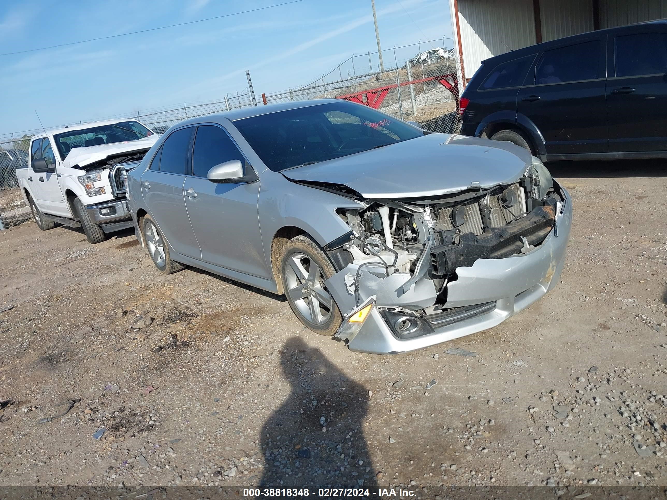 Photo 0 VIN: 4T1BF1FK1EU424434 - TOYOTA CAMRY 