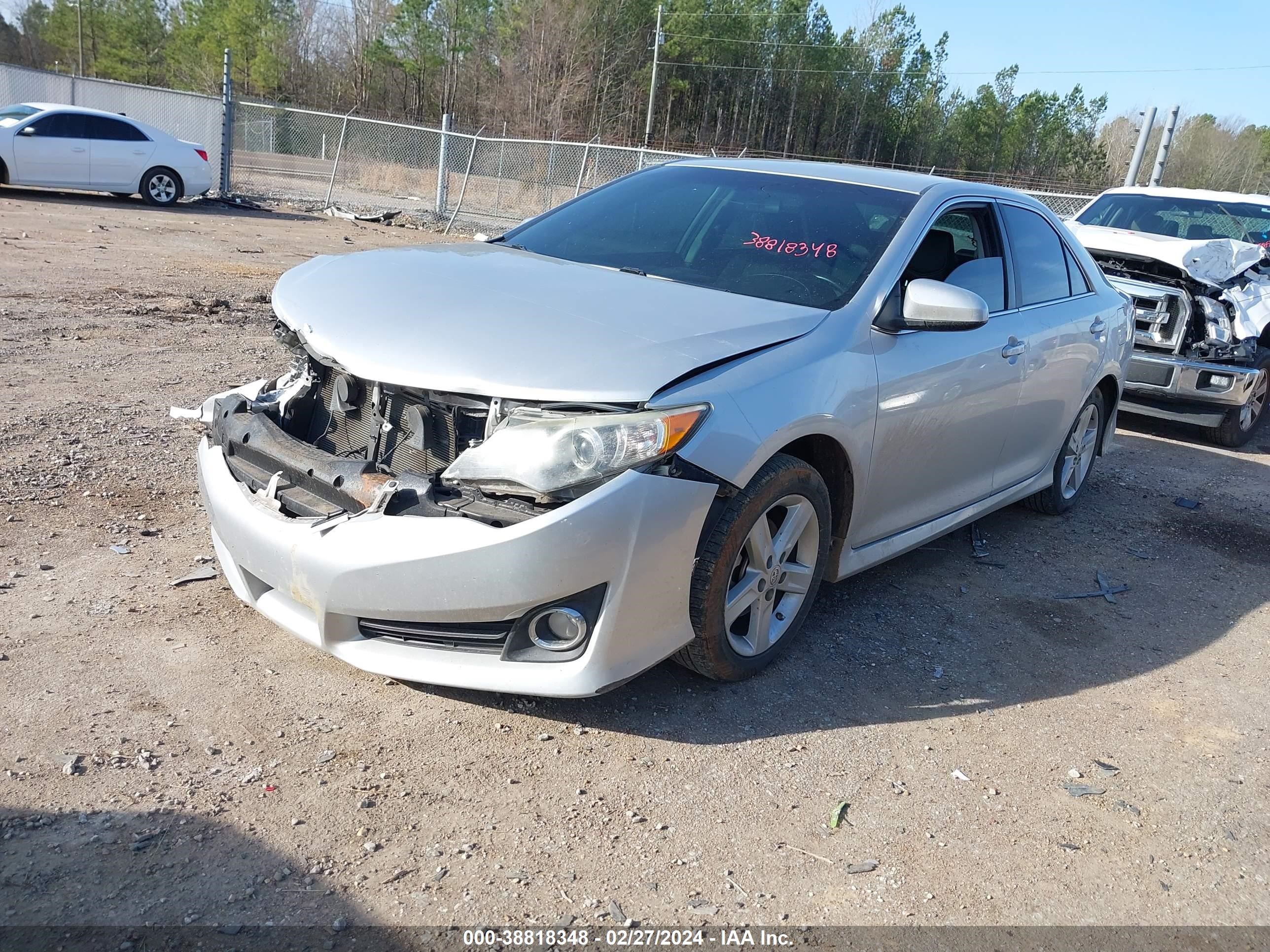 Photo 1 VIN: 4T1BF1FK1EU424434 - TOYOTA CAMRY 