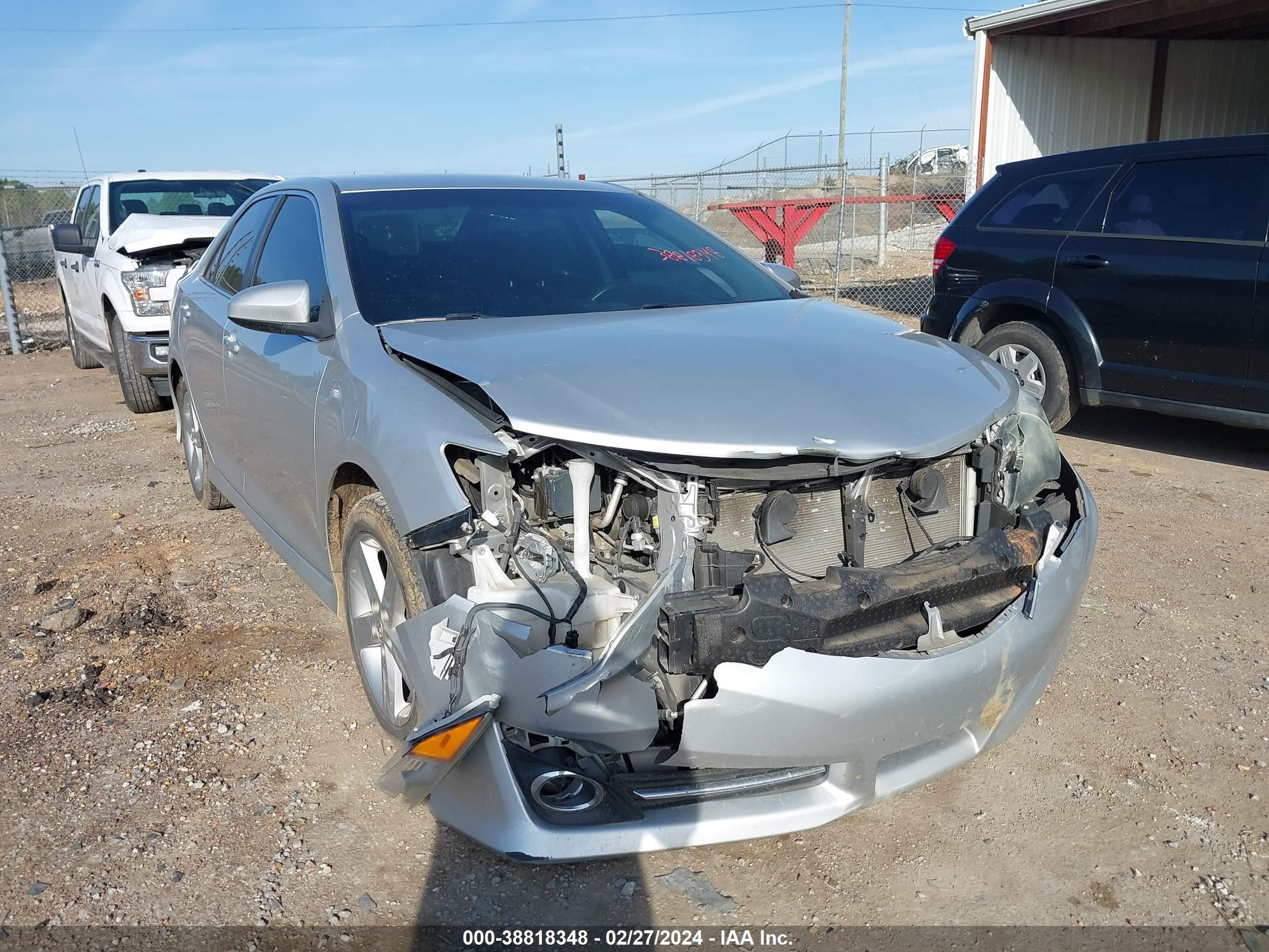 Photo 5 VIN: 4T1BF1FK1EU424434 - TOYOTA CAMRY 