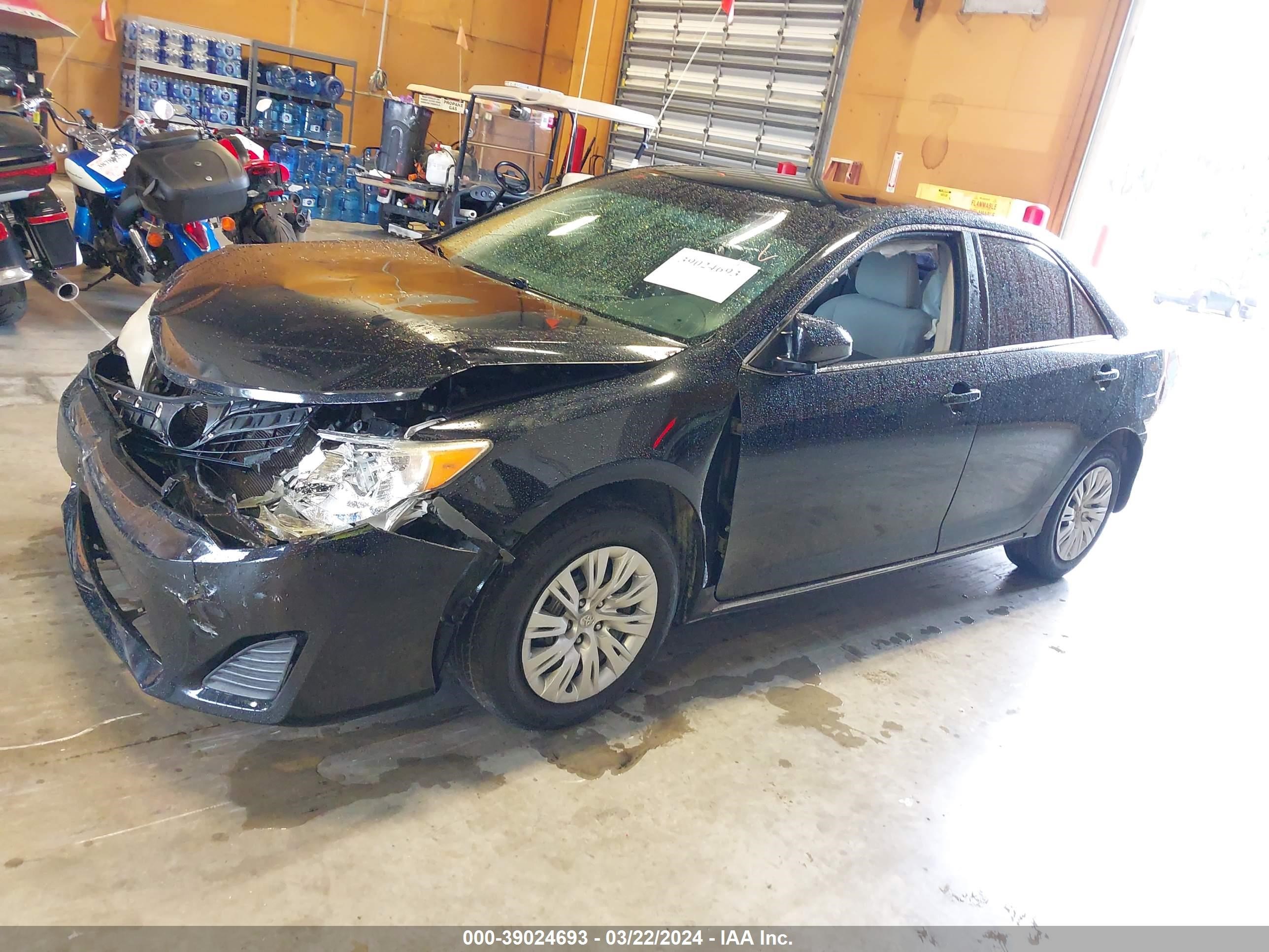 Photo 1 VIN: 4T1BF1FK1EU436325 - TOYOTA CAMRY 