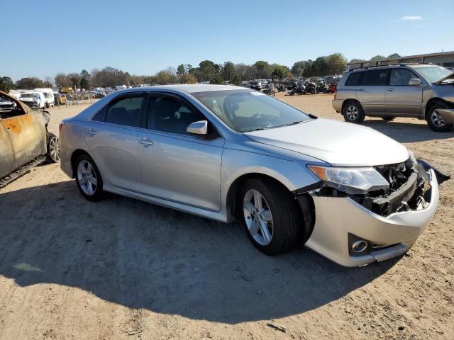 Photo 3 VIN: 4T1BF1FK1EU444537 - TOYOTA CAMRY L 