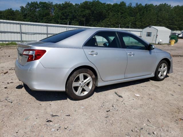 Photo 2 VIN: 4T1BF1FK1EU444635 - TOYOTA CAMRY L 