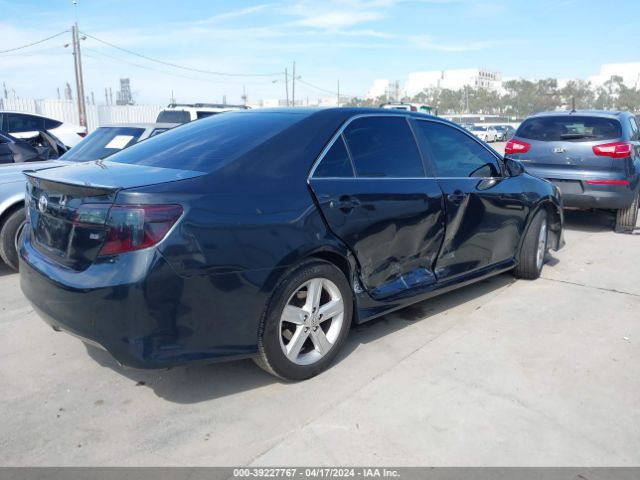 Photo 3 VIN: 4T1BF1FK1EU729805 - TOYOTA CAMRY 