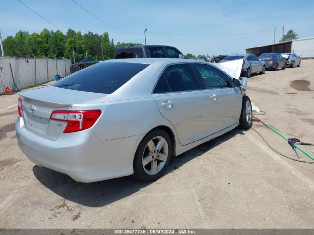 Photo 3 VIN: 4T1BF1FK1EU759631 - TOYOTA CAMRY 