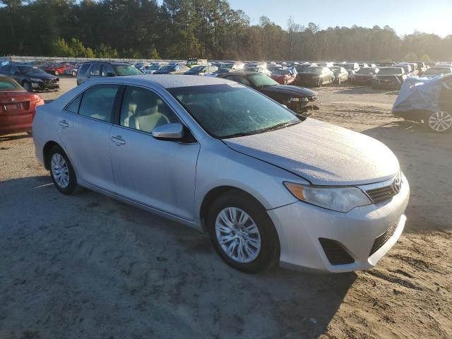 Photo 3 VIN: 4T1BF1FK1EU769947 - TOYOTA CAMRY L 