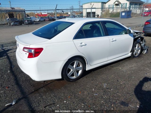 Photo 3 VIN: 4T1BF1FK1EU799840 - TOYOTA CAMRY 