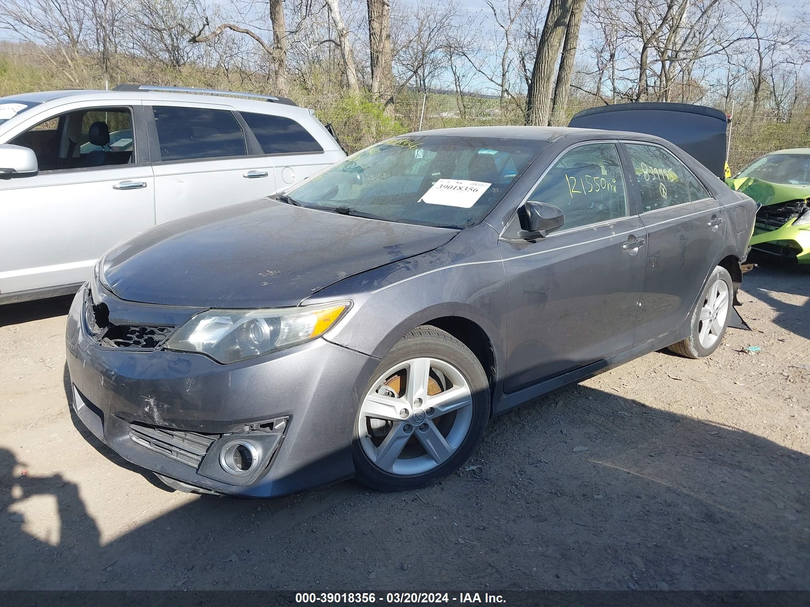 Photo 1 VIN: 4T1BF1FK1EU839995 - TOYOTA CAMRY 