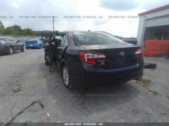 Photo 2 VIN: 4T1BF1FK1EU841374 - TOYOTA CAMRY 