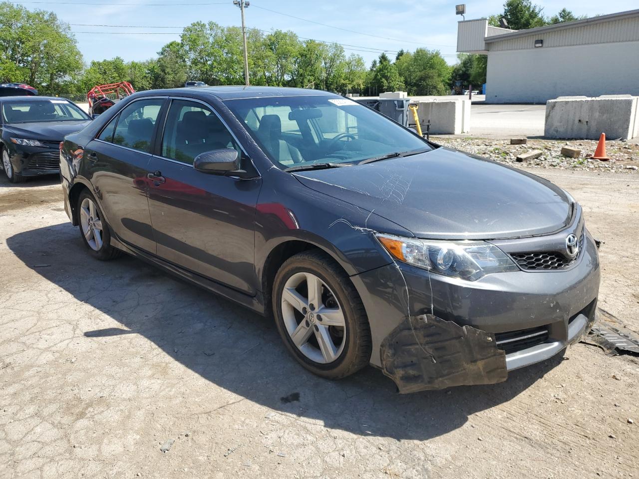 Photo 3 VIN: 4T1BF1FK1EU844842 - TOYOTA CAMRY 