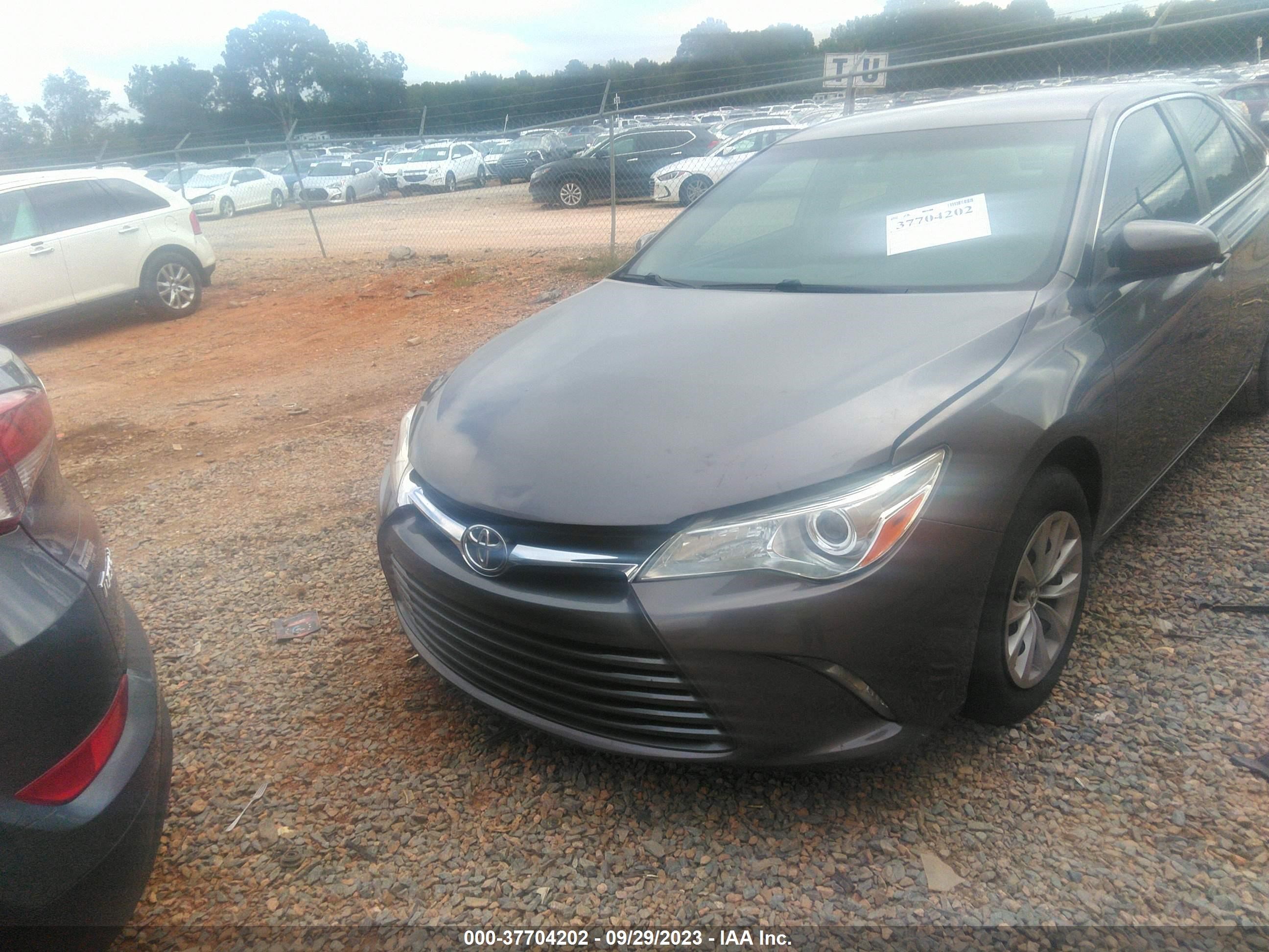 Photo 10 VIN: 4T1BF1FK1FU008479 - TOYOTA CAMRY 