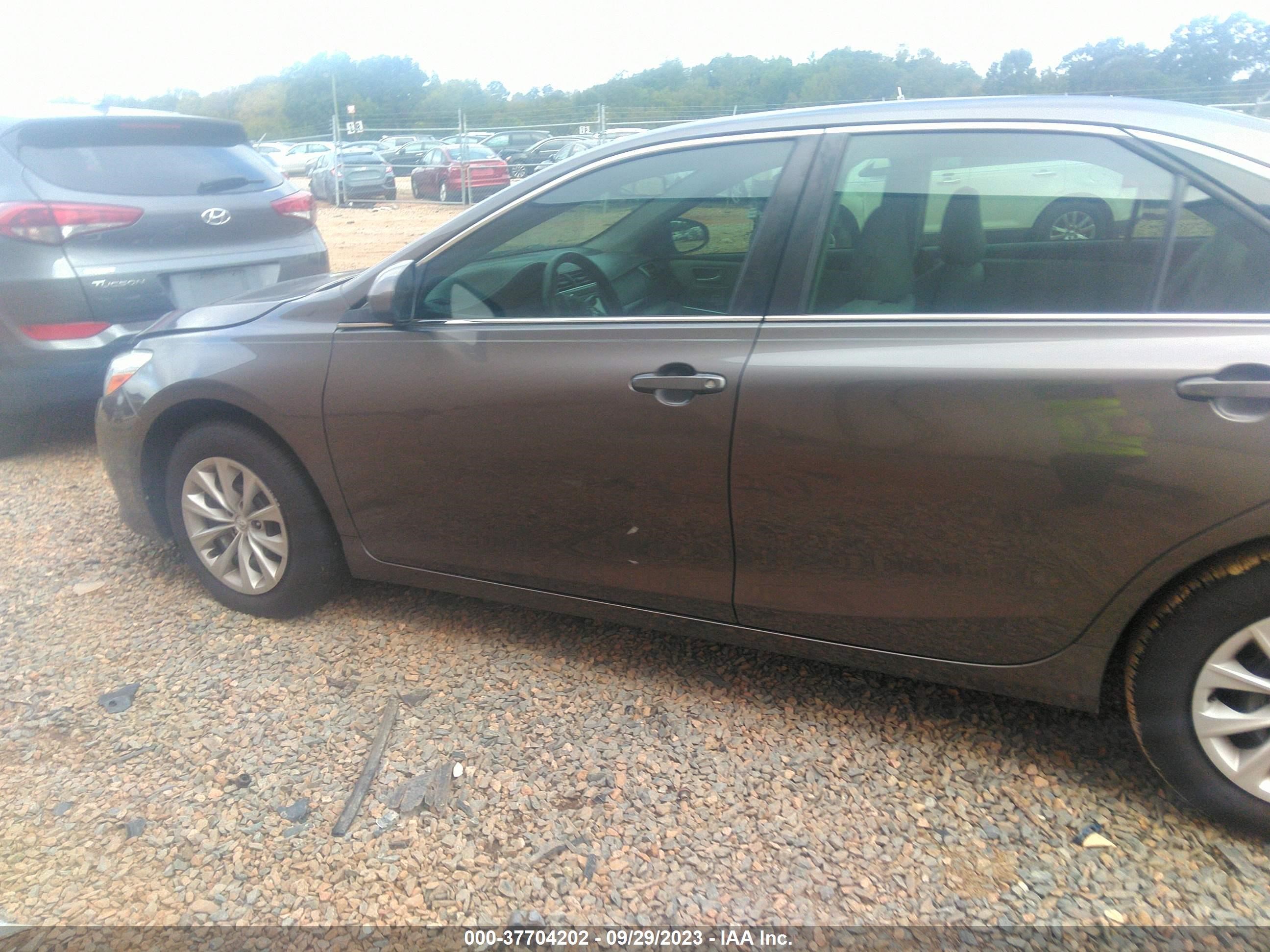 Photo 12 VIN: 4T1BF1FK1FU008479 - TOYOTA CAMRY 